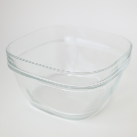 Rubbermaid Other - Rubbermaid Glass Storage Container NO LID 4 Cups 946‎ ml 7N63 Discontinued